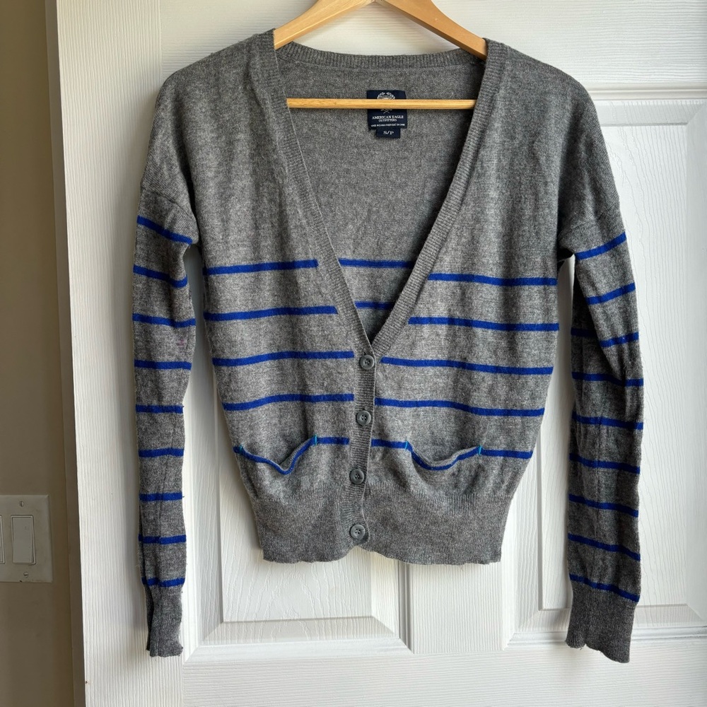 American Eagle Grey Striped Cardigan